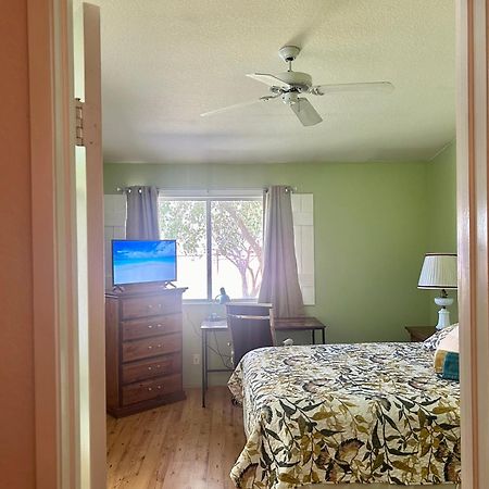 Vineyard Vista Suite With Tv And Private Bathroom Hemet Buitenkant foto